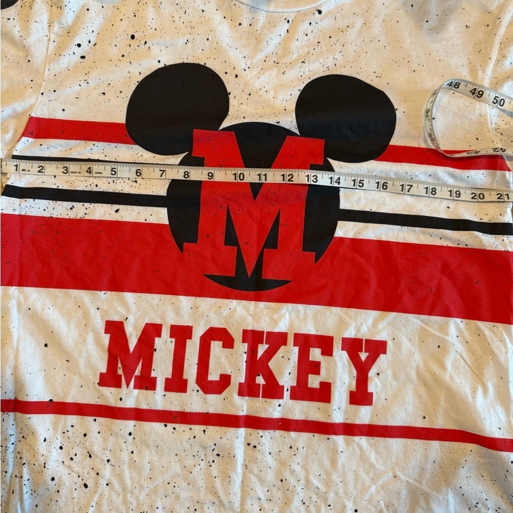 Disney Mickey Red and White Short Sleeve Tee SZ M
NWOT - Picture 3 of 7